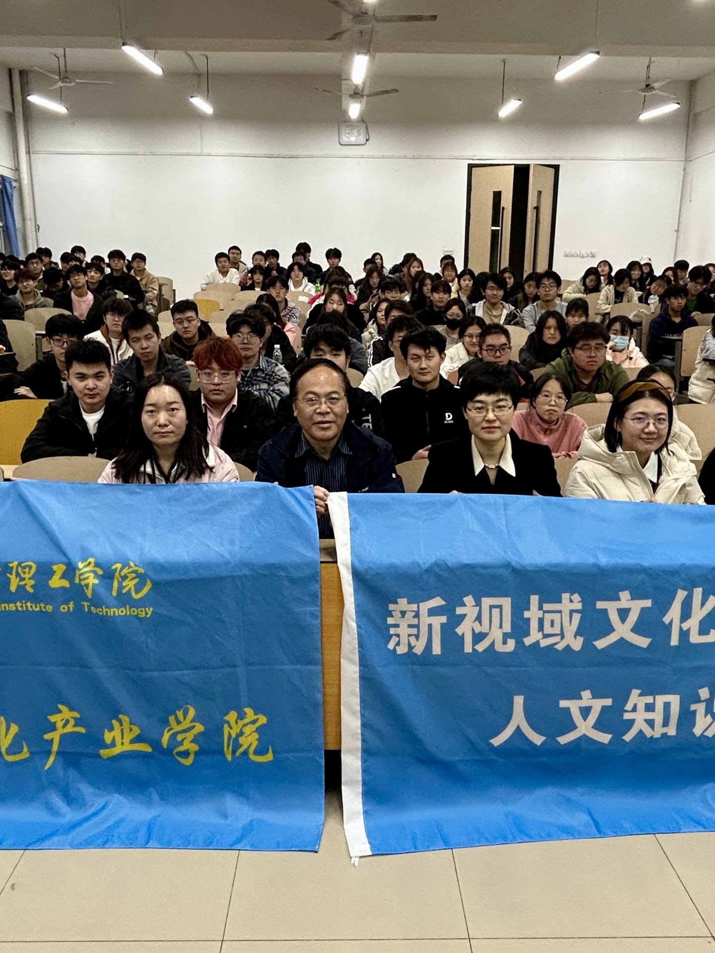 办公室电话:0316-3380031