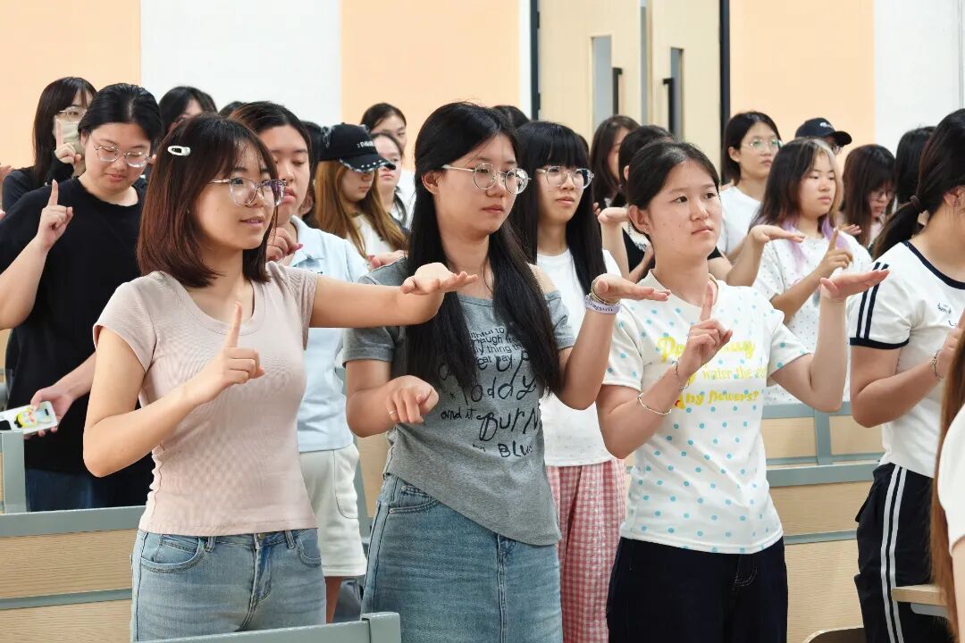 助力学前华彩赢家app下载安装手机版