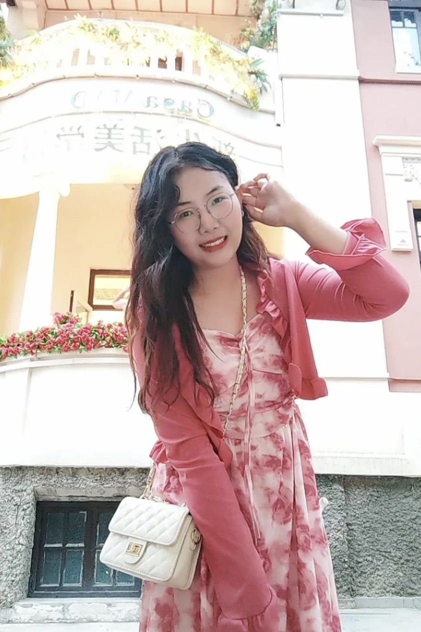 同题参见为展现人文学子昂扬向上的精神